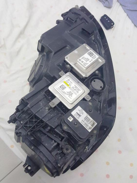 farol OEM.forum3.jpg